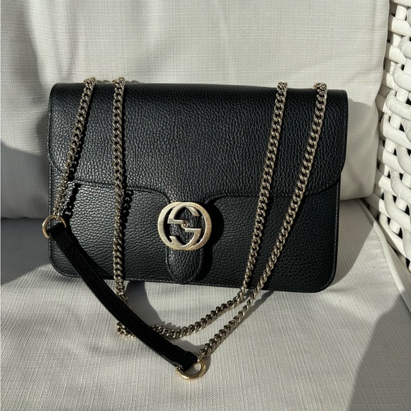 Gucci Interlocking G Shoulder Bag - Picture 11 of 11